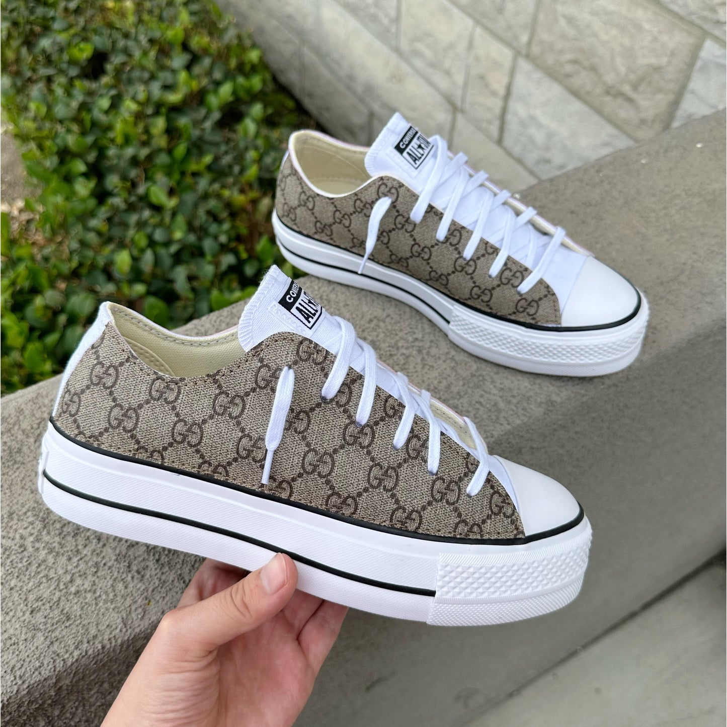 GeeGee Platform Chuck Lows