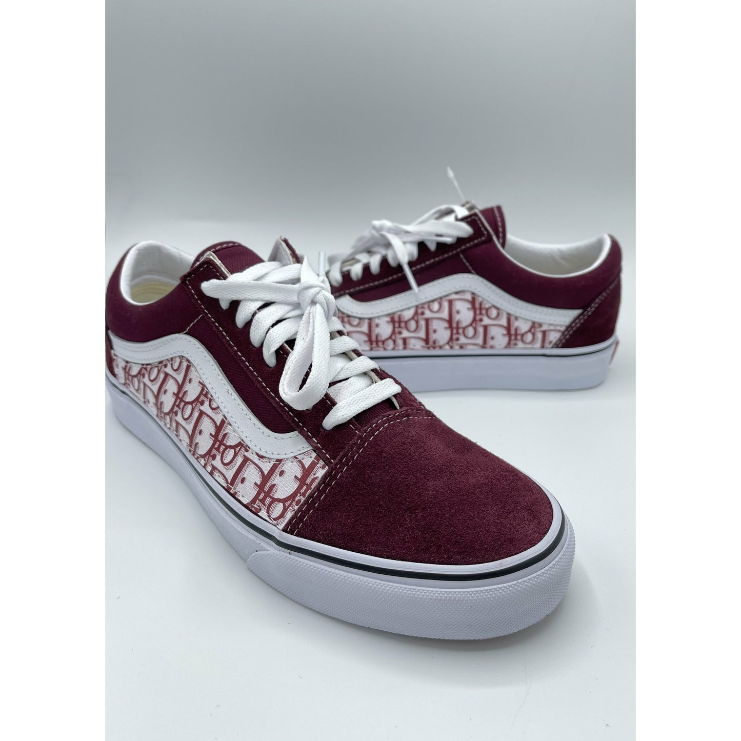 Maroon CD Old School