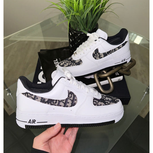 Canvas CD Air Forces (Black Sole)